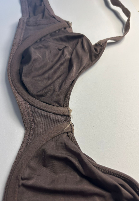 Dunklergrauer ungepolsterter BH 75B